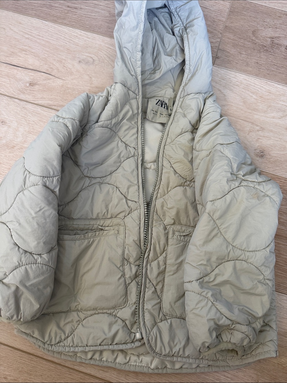 Zara Kids Pale Sage Hooded Puffer Coat size 3-4